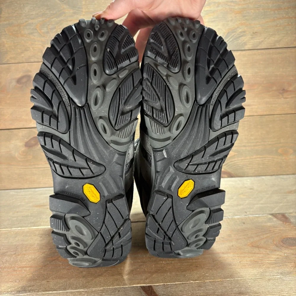 Merrell pre owned